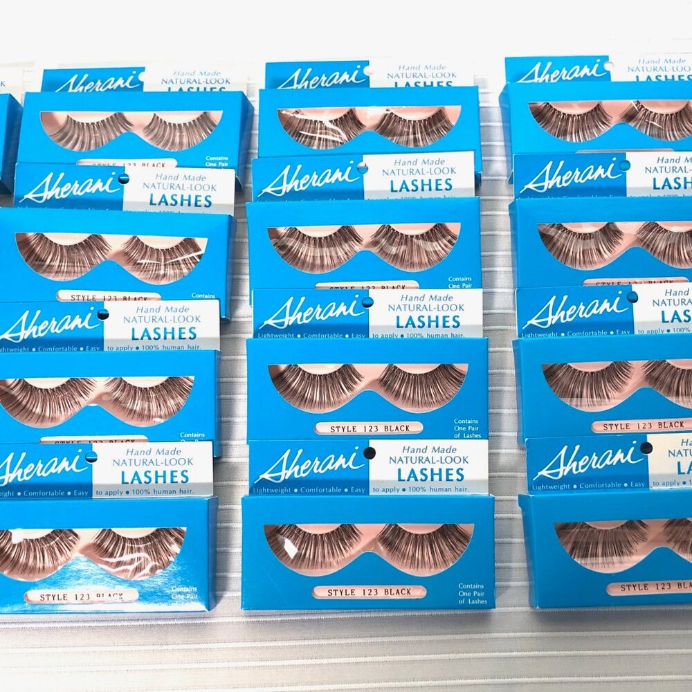 Pack of 20 Sherani Voluminous Eyelashes | Black | Style 123 Human Hair - Picture 4 of 6